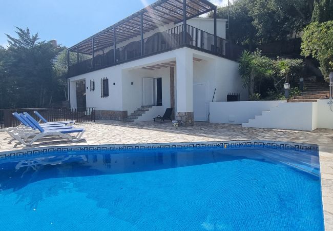 Casa en Pals - El Pájaro