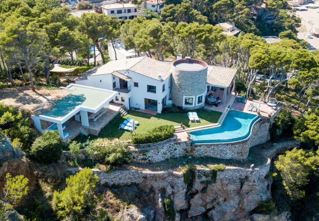 Villa en Begur - Villa Illa Roja